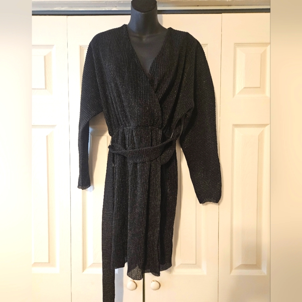 NWT H&M Sparkley Faux Wrap Dress with Belt